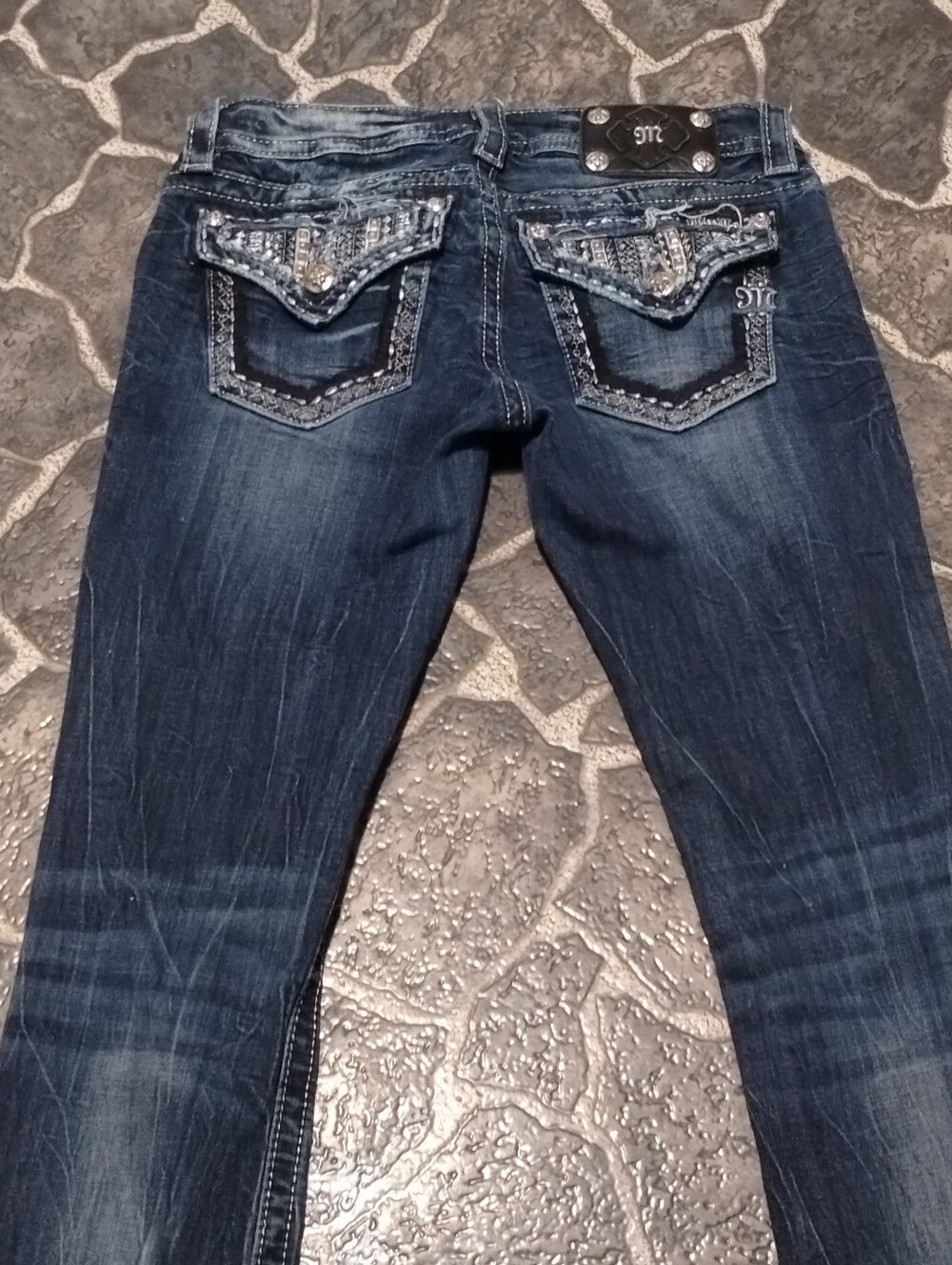 MISS ME Signature boot cut jeans 26 " x 34 " VINTAGE
